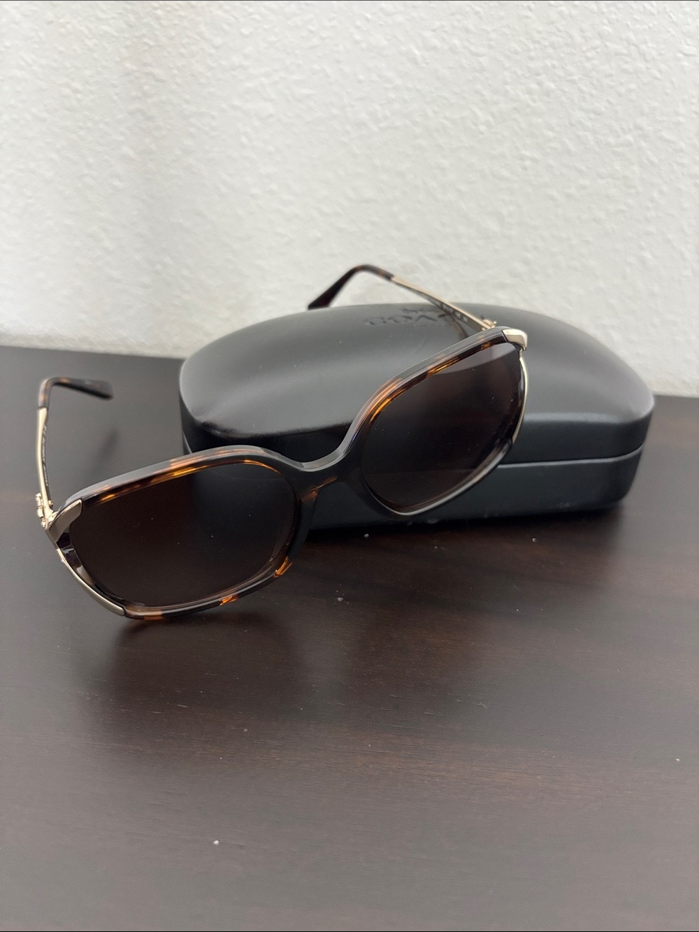 Coach Bandit Oversized Square Sunglasses Dark Tortoise/Gold - Picture 2 of 5